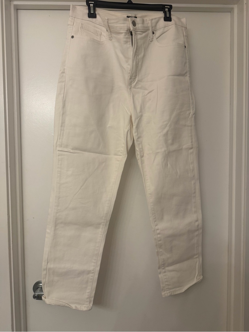 Banana Republic Women’s White Straight-Leg Jeans